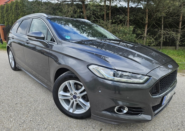 Ford Mondeo cena 56900 przebieg: 240000, rok produkcji 2015 z Sulejówek małe 781